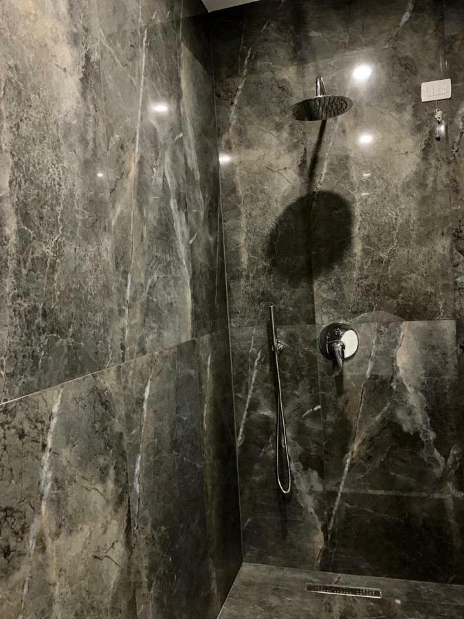 Julius Hotel Golem  Eksteriør bilde